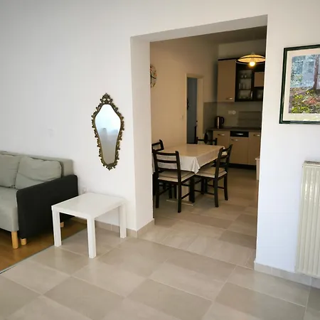 Jadran アパート *