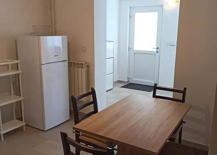 Jadran * Πόρετς